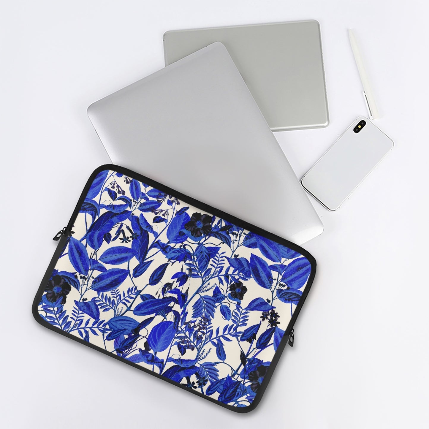 «Blue Foliage» Laptop Sleeve