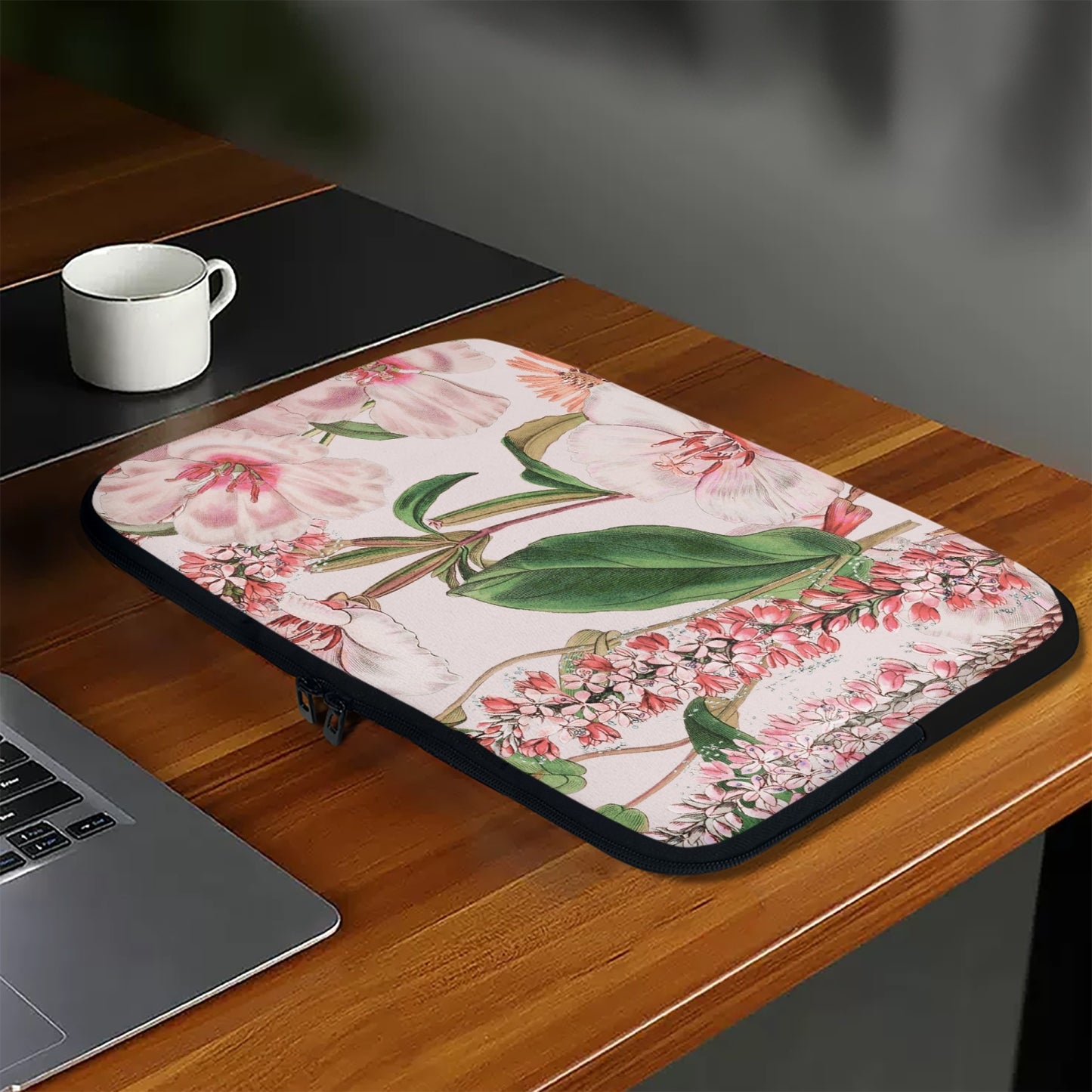 «Pink Spring Flower» Laptop Sleeve